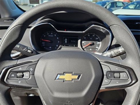 Used 2023 Chevrolet TrailBlazer LT w/ Convenience Package image 23