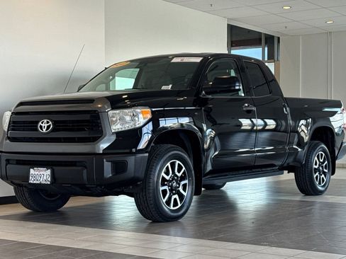 Certified 2017 Toyota Tundra SR AWD/4WD image 8