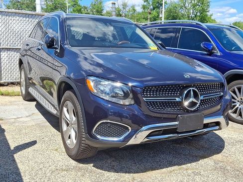 Used 2018 Mercedes-Benz GLC 300 4MATIC image 6