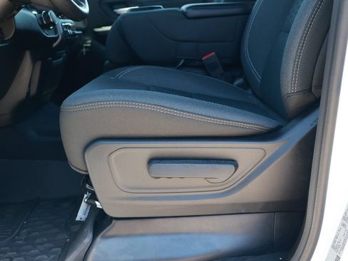 New 2026 RAM 1500 Tradesman AWD/4WD image 17