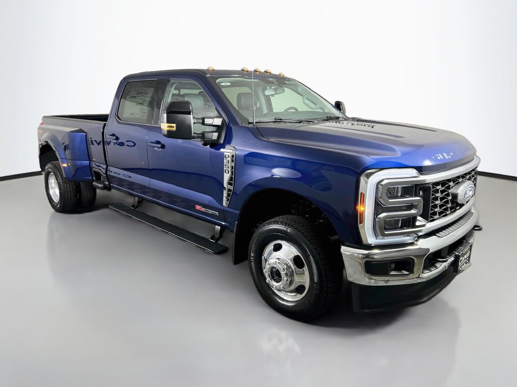 New 2027 Ford F350 Lariat w/ Lariat Ultimate Package AWD/4WD 360° Tour