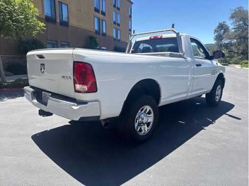 Used 2017 RAM 3500 Tradesman w/ Chrome Appearance Group AWD/4WD image 7