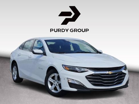Used 2024 Chevrolet Malibu LT FWD image 1