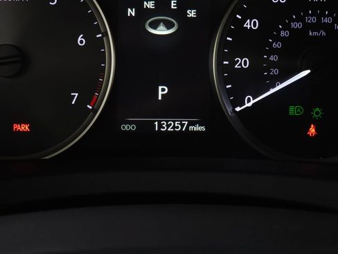 Used 2025 Lexus IS 350 F Sport w/ Navigation Package AWD/4WD image 21