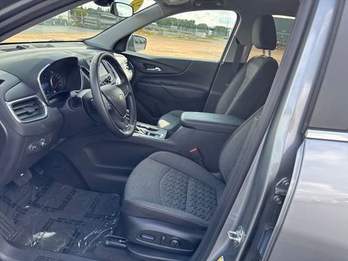 Certified 2024 Chevrolet Equinox LT image 9