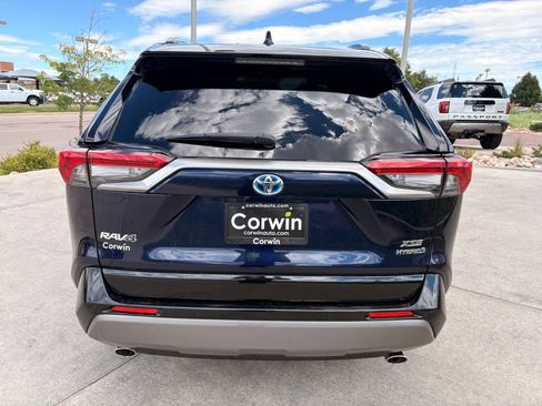 Used 2020 Toyota RAV4 XSE AWD/4WD image 8