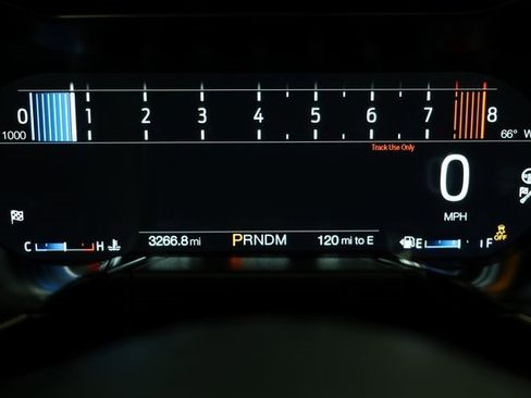 Used 2021 Ford Mustang Shelby GT500 w/ Carbon Fiber Track Pack image 92