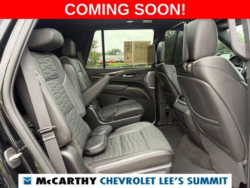 Used 2022 Cadillac Escalade Sport Platinum w/ Heavy-Duty Trailer Package AWD/4WD image 39