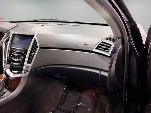 Used 2015 Cadillac SRX Luxury w/ Driver Awareness Package FWD image 22