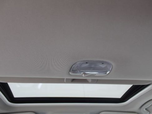 Used 2023 Subaru Crosstrek 2.5i Limited w/ Moonroof Package image 29