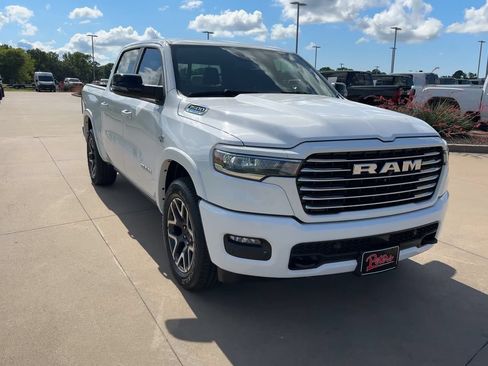 Used 2026 RAM 1500 Laramie w/ Laramie Southwest Edition AWD/4WD image 3