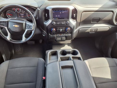 Used 2019 Chevrolet Silverado 1500 LT w/ Texas Edition RWD image 4