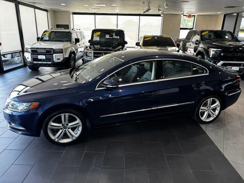 Used 2013 Volkswagen CC Sport Plus FWD image 2