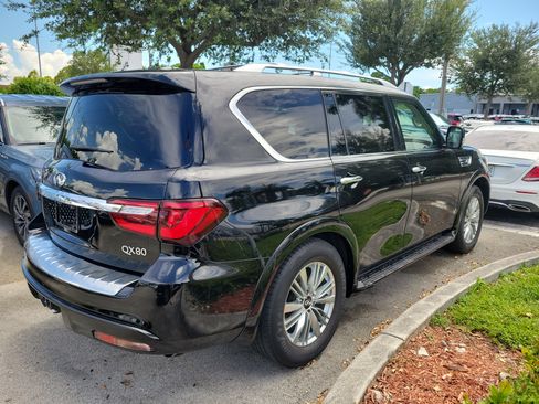 Used 2019 INFINITI QX80 Luxe w/ All-Season Package RWD image 4