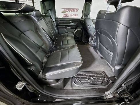 Used 2023 RAM 1500 Laramie AWD/4WD image 31