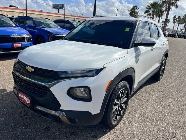 Used 2023 Chevrolet TrailBlazer ACTIV w/ Convenience Package FWD image 3