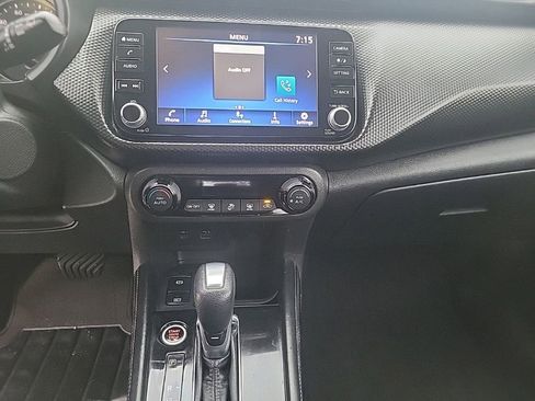 Used 2021 Nissan Kicks SV image 16