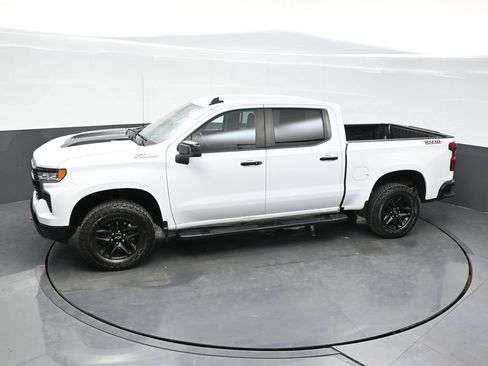 Used 2023 Chevrolet Silverado 1500 LT Trail Boss w/ Protection Package AWD/4WD image 31