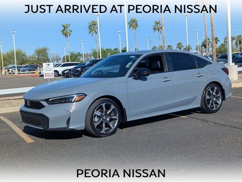 Used 2025 Honda Civic Sport Touring image 1