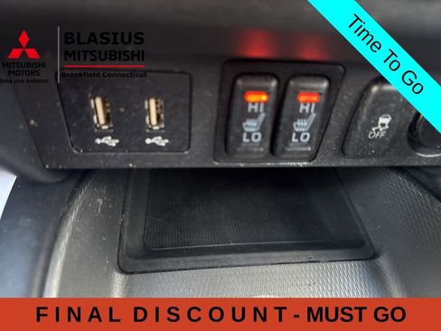 Used 2022 Mitsubishi Outlander Sport LE FWD image 32