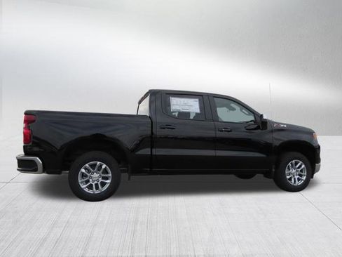 New 2025 Chevrolet Silverado 1500 LT w/ Z71 Off-Road Package image 3