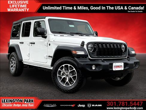 Used 2025 Jeep Wrangler Unlimited Sport AWD/4WD image 1