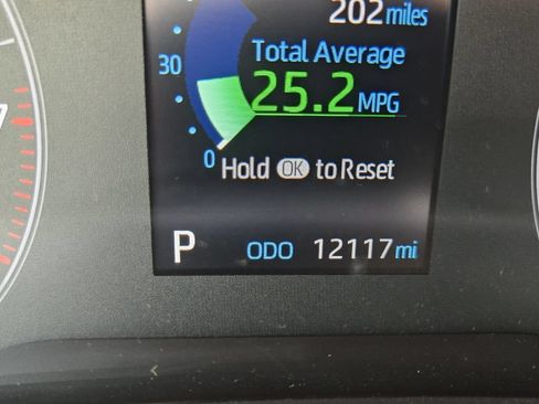 Used 2025 Toyota Corolla SE w/ SE Package FWD image 23