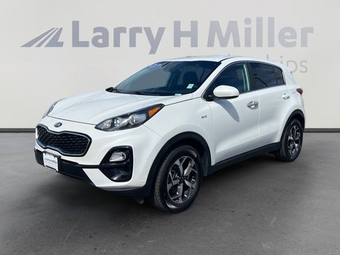 Used 2021 Kia Sportage LX image 1