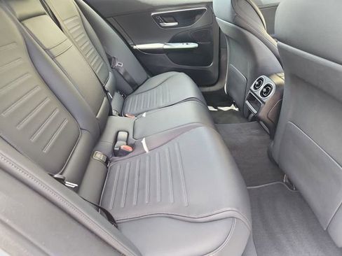 Used 2023 Mercedes-Benz C 300 Sedan image 27