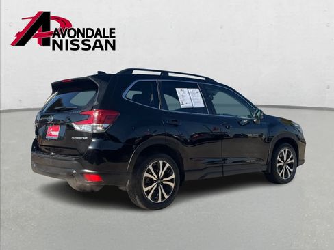 Used 2021 Subaru Forester Limited image 6