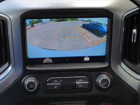 Used 2021 Chevrolet Silverado 1500 LT w/ Diesel Off-Road Package AWD/4WD image 18