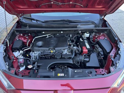 Used 2019 Toyota RAV4 XLE image 12