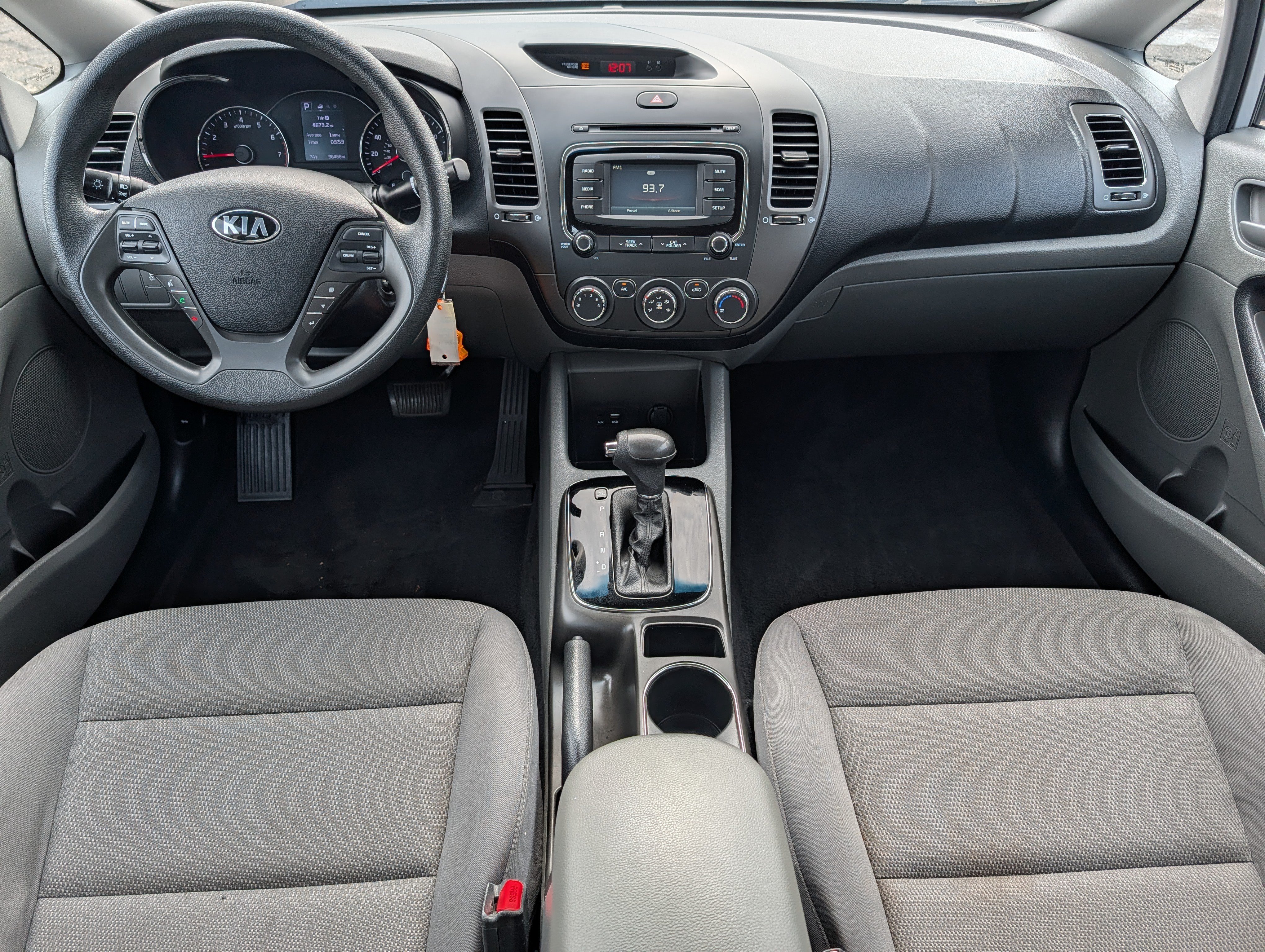 Used 2018 Kia Forte LX w/ LX Rear Camera Package FWD image 10