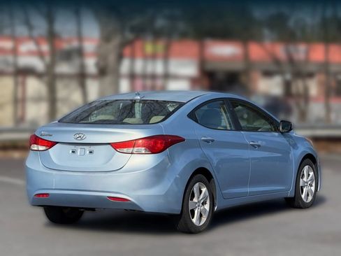 Used 2011 Hyundai Elantra GLS w/ Preferred Equipment Pkg 3 image 9