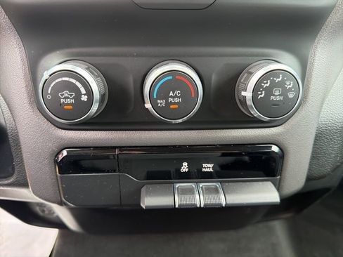 Used 2020 RAM 1500 Big Horn image 19