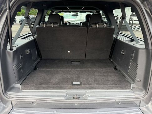 Used 2016 Lincoln Navigator L Reserve AWD/4WD image 31