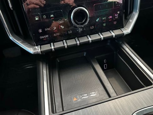 Used 2024 GMC Acadia Elevation FWD image 26