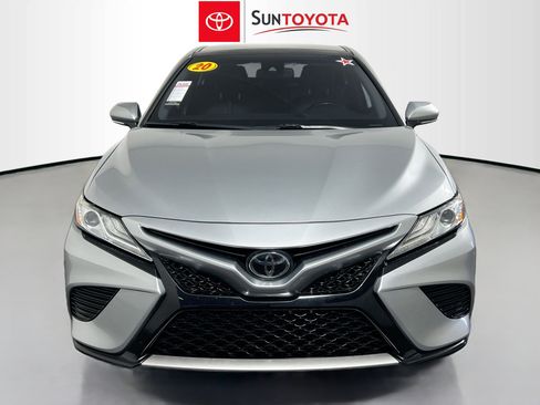 Used 2020 Toyota Camry XSE FWD image 10