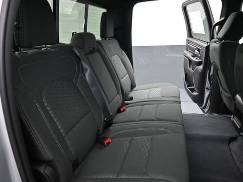 New 2026 RAM 1500 4x4 Crew Cab image 21