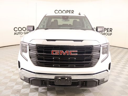 Used 2024 GMC Sierra 1500 Pro w/ Pro Value Package image 8