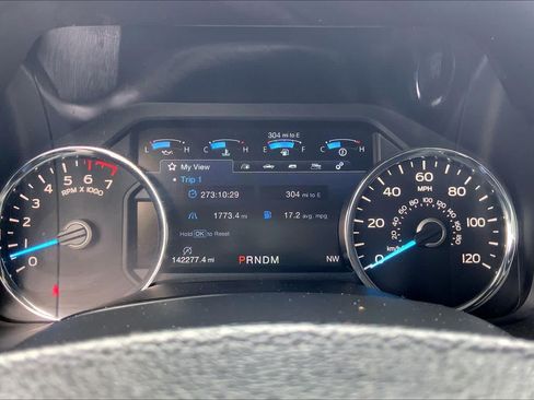 Used 2019 Ford F150 Platinum w/ Trailer Tow Package AWD/4WD image 25