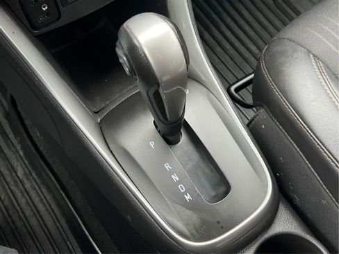 Used 2020 Chevrolet Trax LT w/ Driver Confidence Package FWD image 35