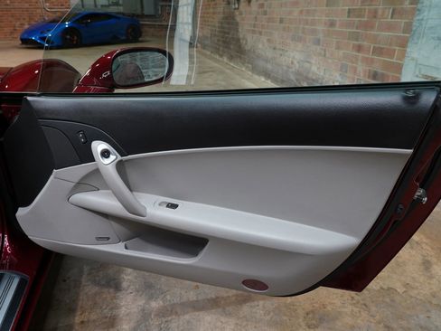 Used 2007 Chevrolet Corvette Coupe w/ Preferred Equipment Group image 49