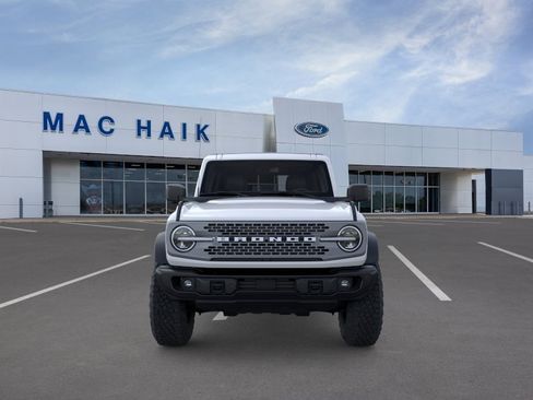 New 2026 Ford Bronco Badlands image 6