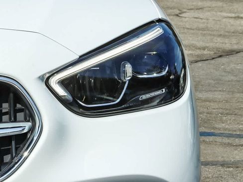 Used 2023 Mercedes-Benz C 300 Sedan image 8