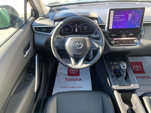 New 2026 Toyota Corolla Cross XLE image 17