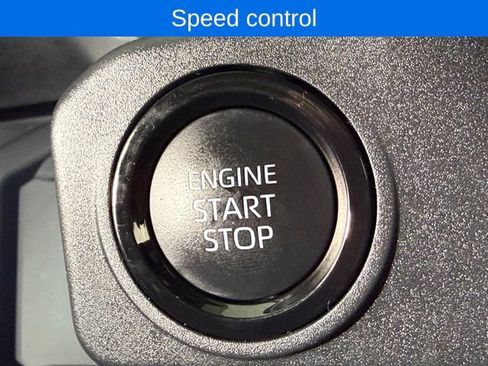 Used 2025 Toyota Tacoma SR5 image 22