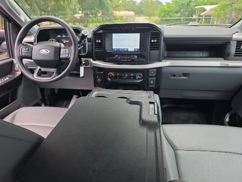 Certified 2023 Ford F150 XL w/ XL Chrome Appearance Package AWD/4WD image 2