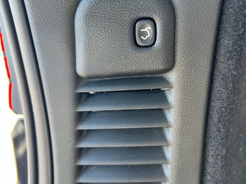 Used 2023 Dodge Durango GT image 29