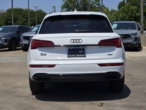 Certified 2024 Audi Q5 2.0T Premium w/ Summer of Audi Package AWD/4WD image 9
